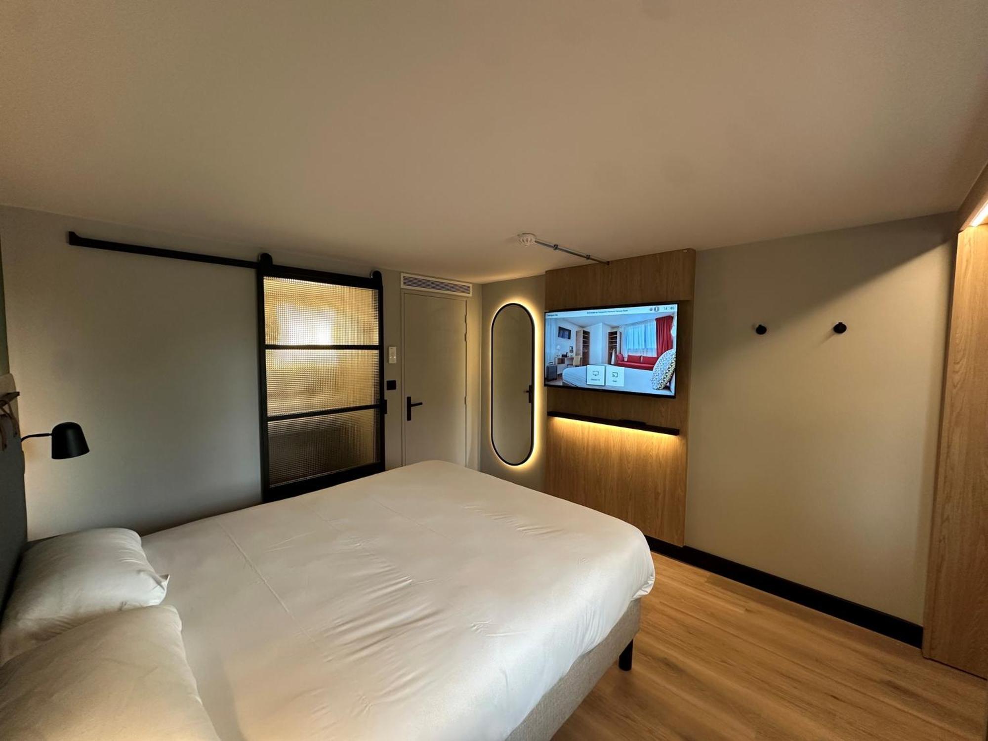 Campanile Clermont-Ferrand ~ Riom Otel Dış mekan fotoğraf